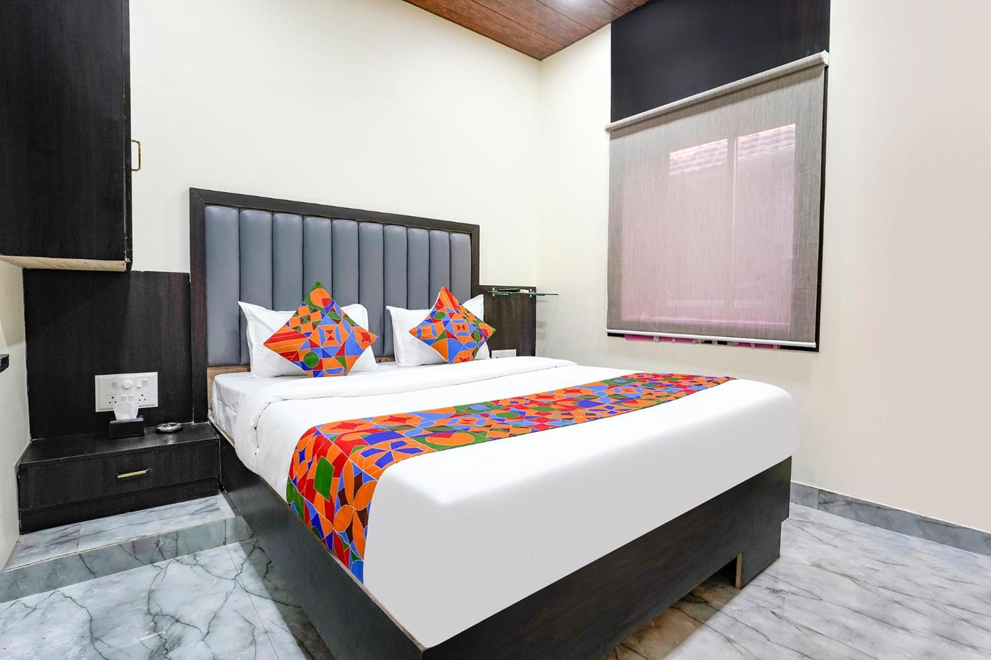 Fabexpress Gulshan Grand - Nr Gateway Of India Bombaj Exteriér fotografie